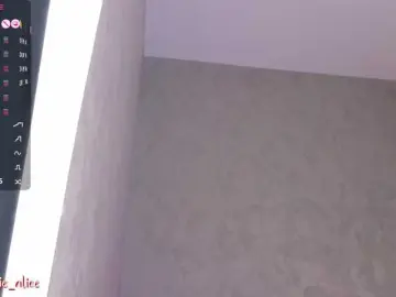 Bongacams Free Live Porn of Alicee-tease