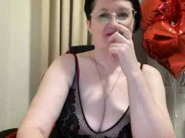 Bongacams Watch Live Sex Cams of HotMilfPussy