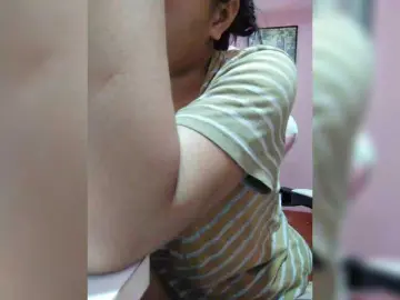 Bongacams Free Live Porn of XXhornywetprincess99XX