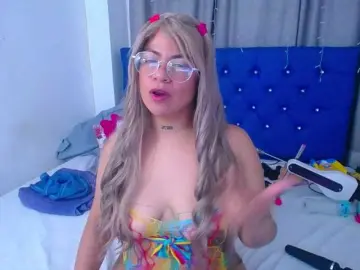 Bongacams Nude Webcam of horny-cougar