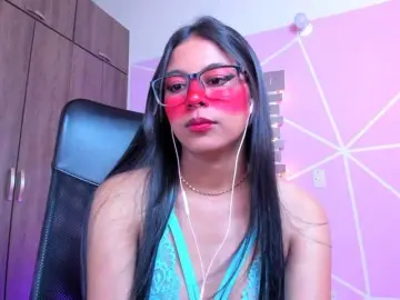 Bongacams Free Porn Cam of ALYSSON18