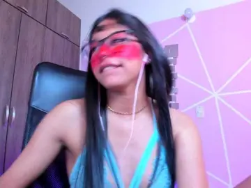 Bongacams Sex Cam of ALYSSON18