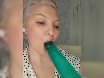 Bongacams Live Porn of Anesteishen