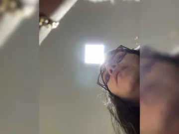 Bongacams Live Sex Cam of APRILHILL