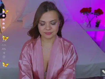 Bongacams Free Porn Cam of MiaMoonn