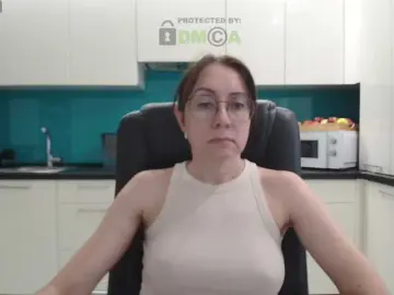 Bongacams Free Porn Cam of dulcesiomar8