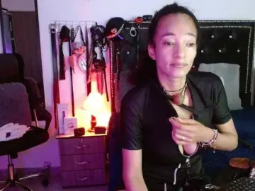 Bongacams Free Porn Cam of Ameliemartinez