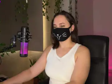 Bongacams Live Sex of GummyPeach