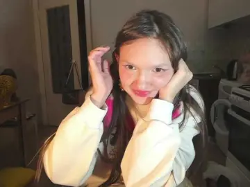 Bongacams Best Webcam of Cute-Lolly