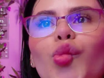 Bongacams Adult Webcams of lararoberts1