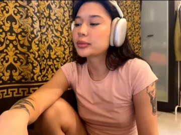 Bongacams Watch Live Sex Cams of LakishaYanish