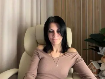 Bongacams Live Porn of InjaAtHome