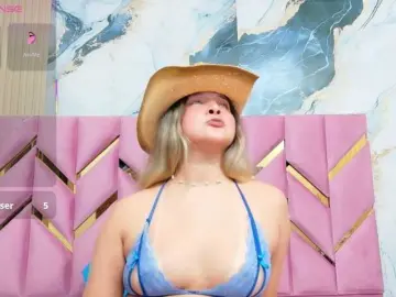 Bongacams Private Sex Chat of collegepawglovedaddy