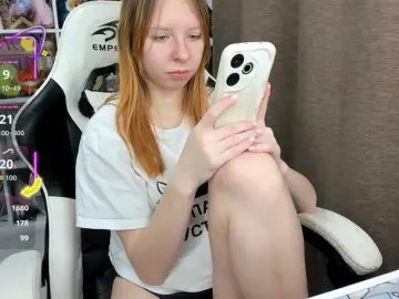 Bongacams Watch Live Sex Cams of IamLoli