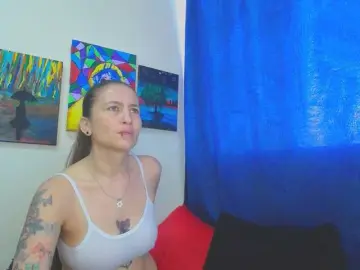 Bongacams Adult Webcam of leyla-hot