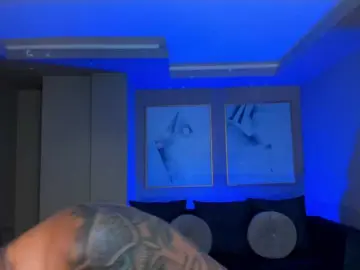 Bongacams Free Porn Cam of LeahNovac