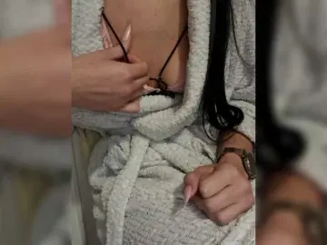 Bongacams Nude Webcam of KateLove23