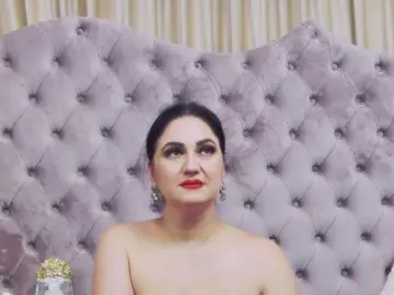 Bongacams Free Porn Cam of CassidyVelvet