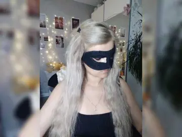 Bongacams Live Sex Cam of LOVEMENOW23