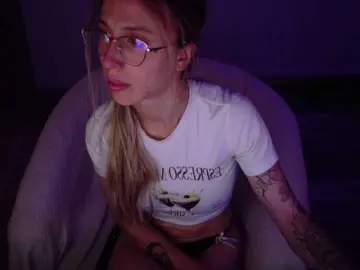 Bongacams Live Porn of DiddySweet1