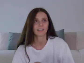 Cam4 Best live sex cam show of lilyroselynn