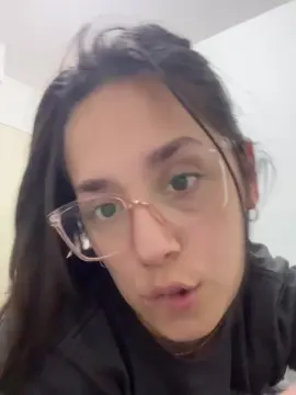 Cam4 Live Porn of evelyn96