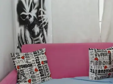 Cam4 Nude Webcam of BoobyBody