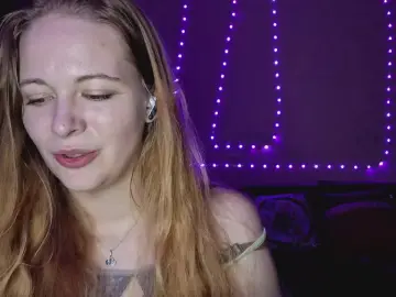 Cam4 Free Live Porn of ManaWilansky