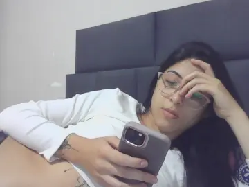 Cam4 Sex Chat of lariarrudinha