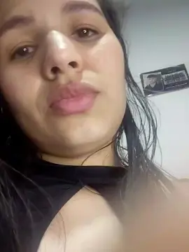 Cam4 Live Sex Cam of GeralYAndrez