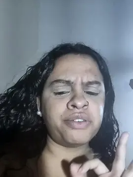 Cam4 Free Porn Cam of MariaahMorena