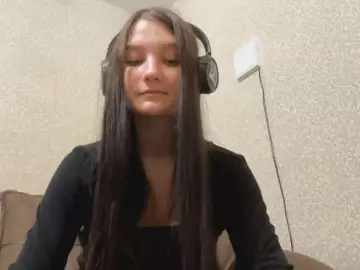 Cam4 Sex Cam of AiKerzer