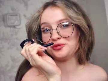 Cam4 Nude Webcam of LynnaByrd