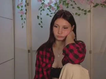 Cam4 Live Sex of QueenieUmbel