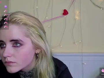 Cam4 Live Sex Cam of MarianEdgin