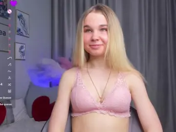 Cam4 Best Webcam of DollyCheckley