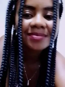 Cam4 Free Porn Cam of ameline1