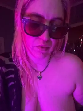 Cam4 Live Porn of granlady7