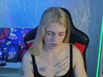 Cam4 Adult Video Chat of Jolly_Doll