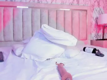 Cam4 Live Porn of AlaiaMoretti