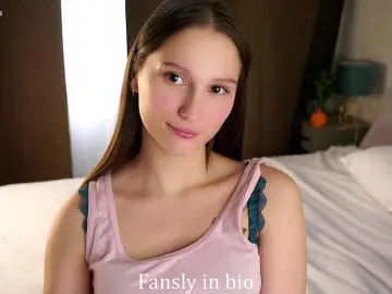 Cam4 Live Sex of LettieDilgard