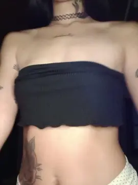 Cam4 Live Porn of latinakira1