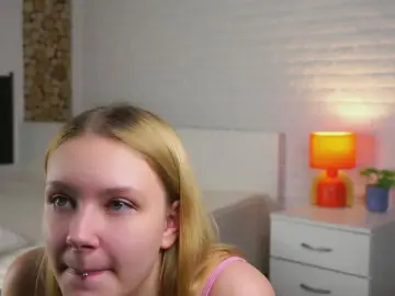 Cam4 Adult Webcam of TeraRotruck