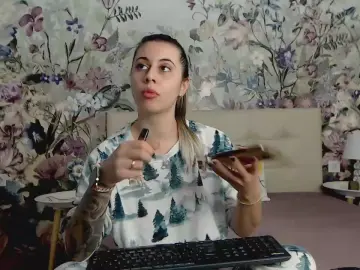 Cam4 Free Live Porn of RoseDiamond06