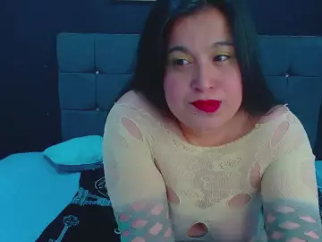 Cam4 Live Porn of mia_xx1