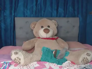 Cam4 Adult Video Chat of sarahlovesu