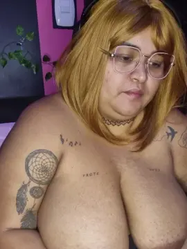 Cam4 Sex Cam of BlackQueen1992