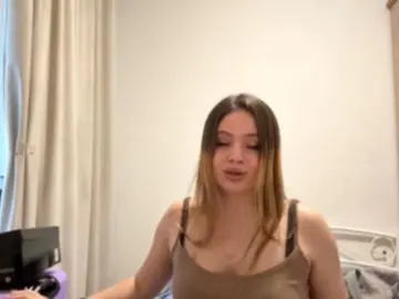 Cam4 Sex Cam of AlanaAyele