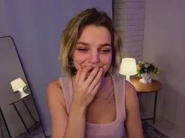 Cam4 Free Live Porn of ChloeKoverman