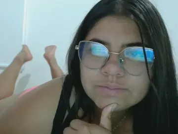 Cam4 Adult Video Chat of Dulce_cloee